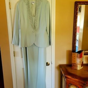Mother of the bride formsl dress & jacket